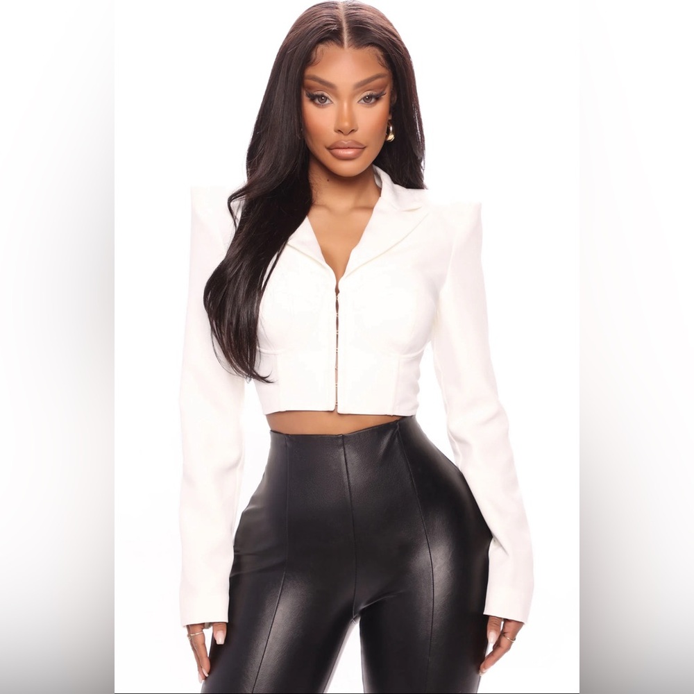 NWT Fashion Nova Check My Schedule Blazer Top/Blouse in Ivory/White Size M